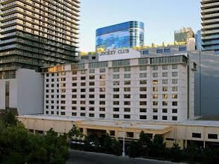 Apartahotel Getaways At The Jockey Club 3*